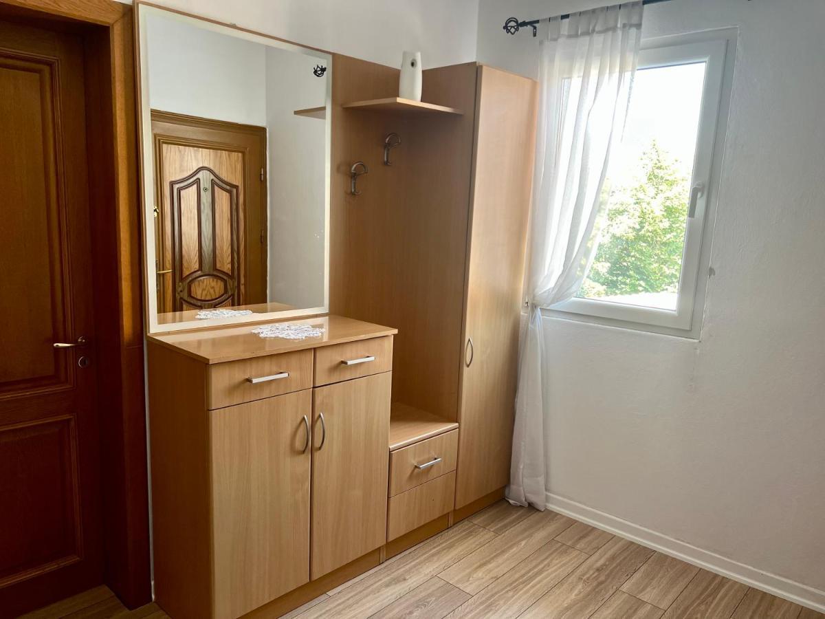 Comfort Home-Apartment Тирана Екстер'єр фото